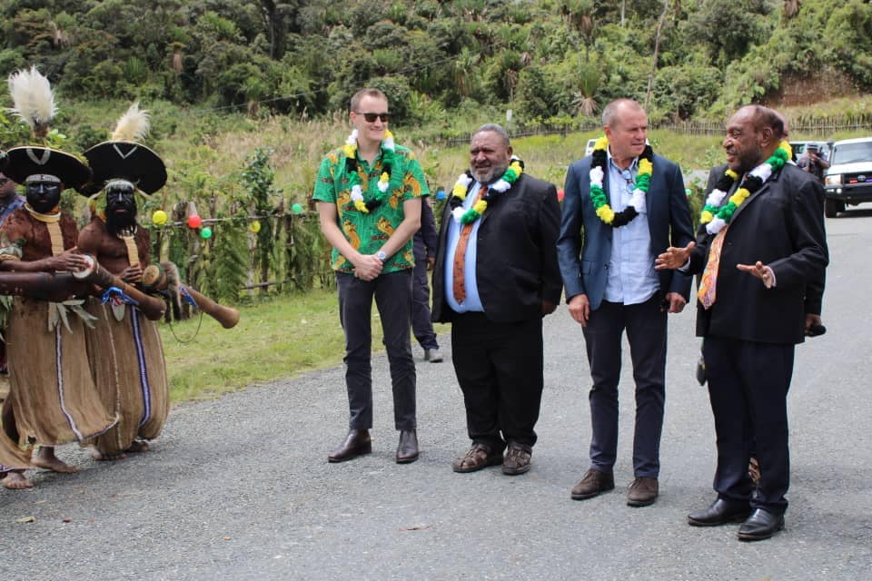 Australian High Commissioner to Papua New Guinea His Excellency John Feakes visits Enga Province